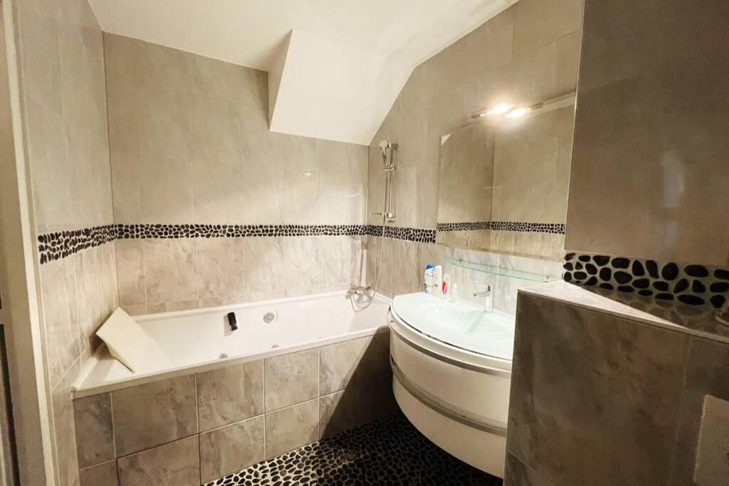 Le Vendome - Loft De Luxe Geneve Gaillard Exterior photo