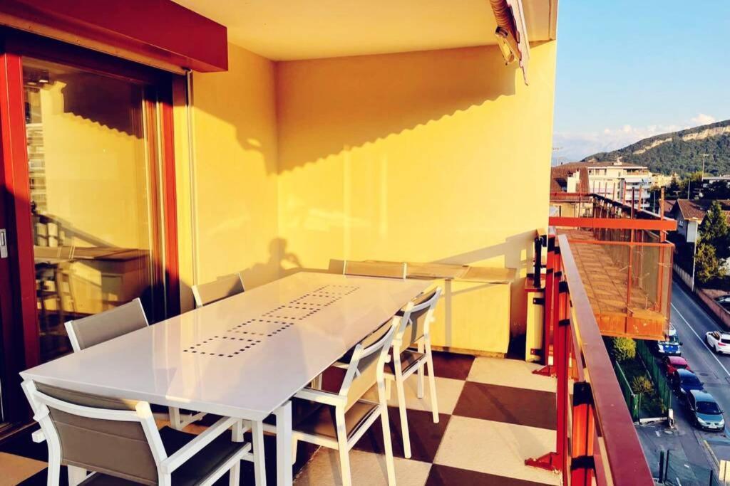 Le Vendome - Loft De Luxe Geneve Gaillard Exterior photo